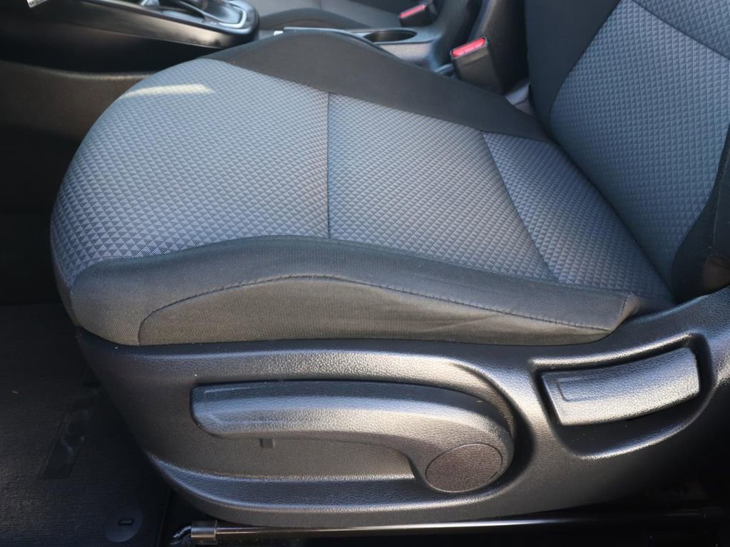 Used 2025 Kia Soul LX w/ LX Technology Package image 21