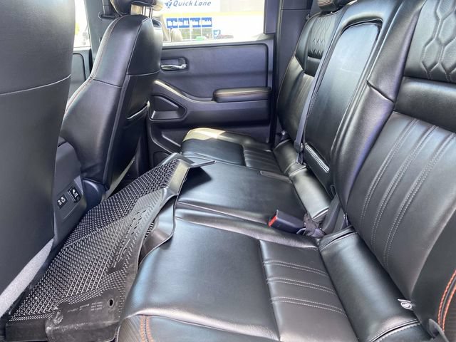 Used 2023 Nissan Frontier PRO-4X w/ Pro-4X Premium Package AWD/4WD image 11