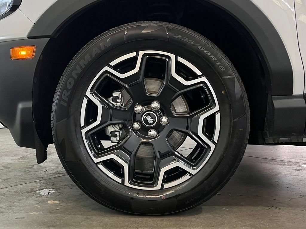 Certified 2025 Ford Bronco Sport Outer Banks AWD/4WD image 18