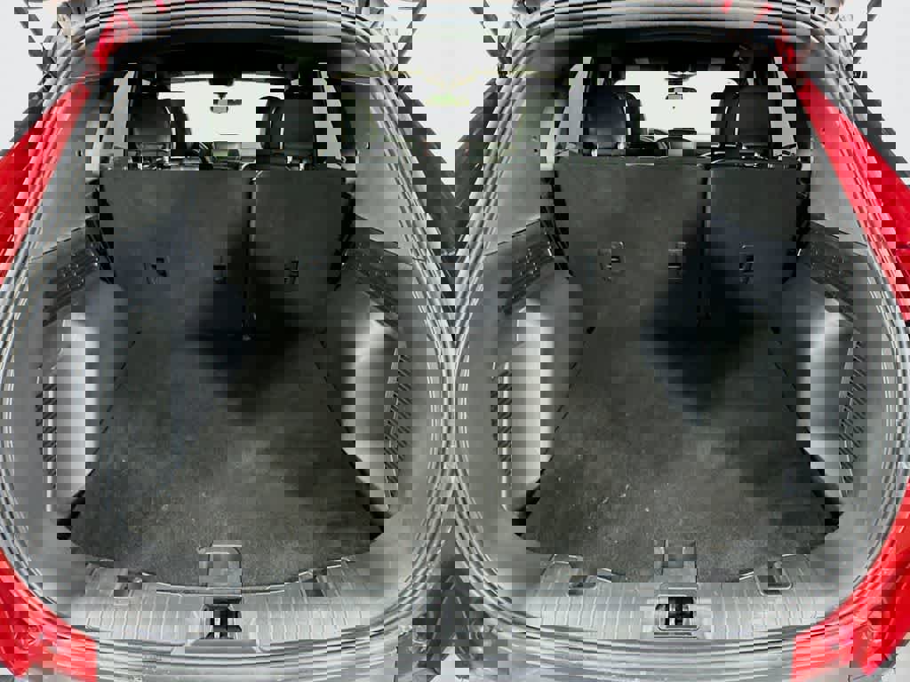 Certified 2025 Ford Escape ST-Line image 24