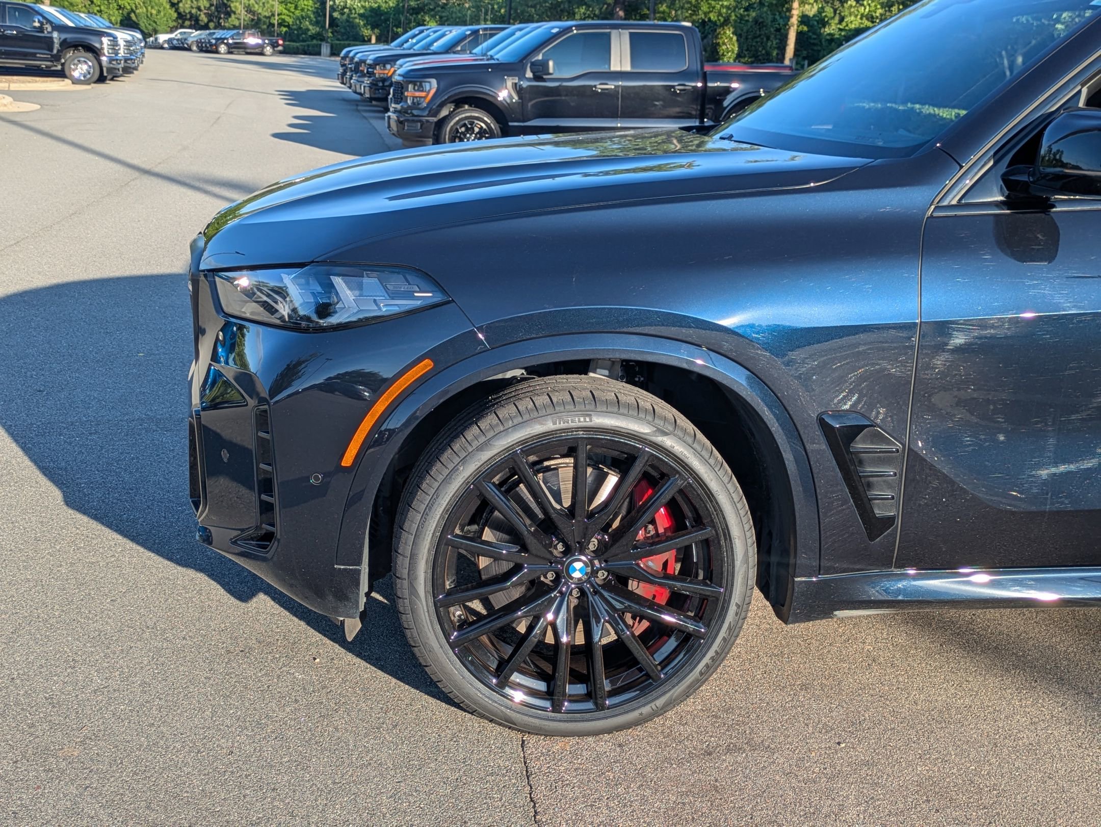 Used 2026 BMW X5 M60i w/ Climate Comfort Package AWD/4WD image 11