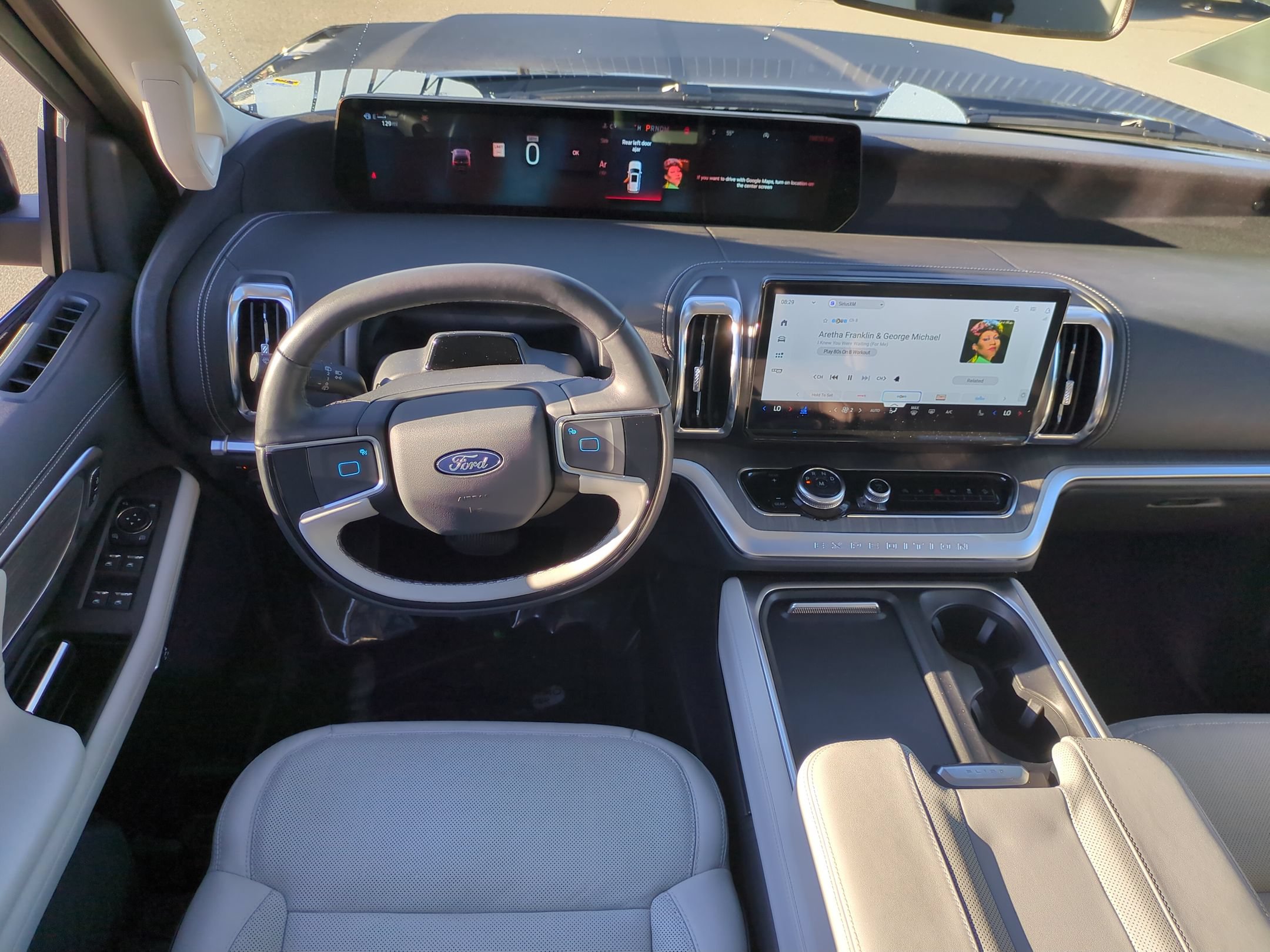 Certified 2025 Ford Expedition Platinum w/ Platinum Ultimate Package AWD/4WD image 32
