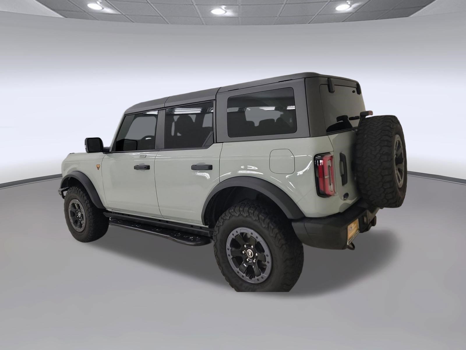 Certified 2023 Ford Bronco Badlands AWD/4WD image 3