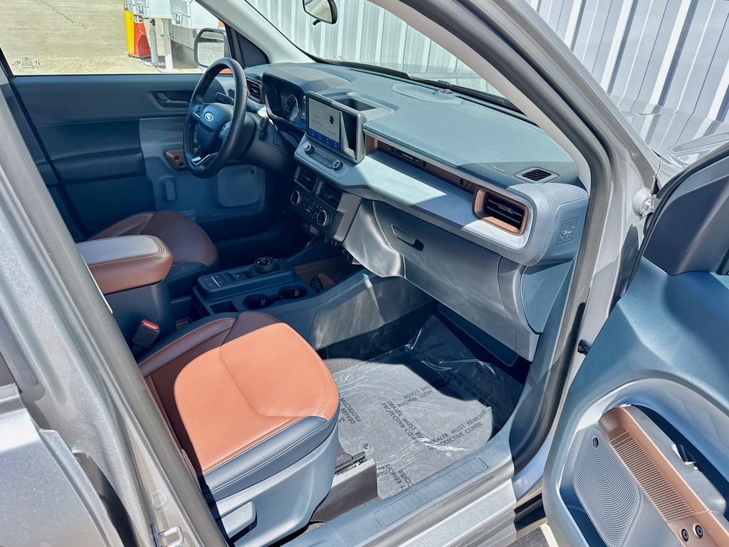 Certified 2022 Ford Maverick Lariat w/ Lariat Luxury Package AWD/4WD image 19