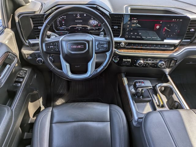 Used 2023 GMC Sierra 1500 Elevation w/ Elevation Premium Package AWD/4WD image 16