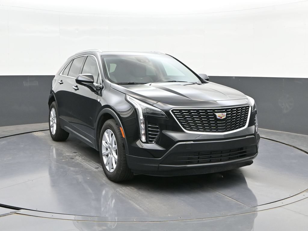 Used 2023 Cadillac XT4 Luxury w/ Driver Awareness Package FWD image 22