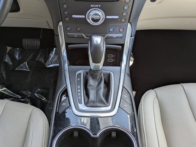 Certified 2017 Ford Edge Titanium w/ Equipment Group 302A FWD image 19