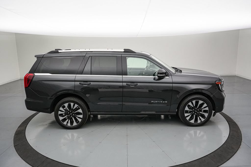 Certified 2025 Ford Expedition Platinum w/ Driver's Package AWD/4WD image 3