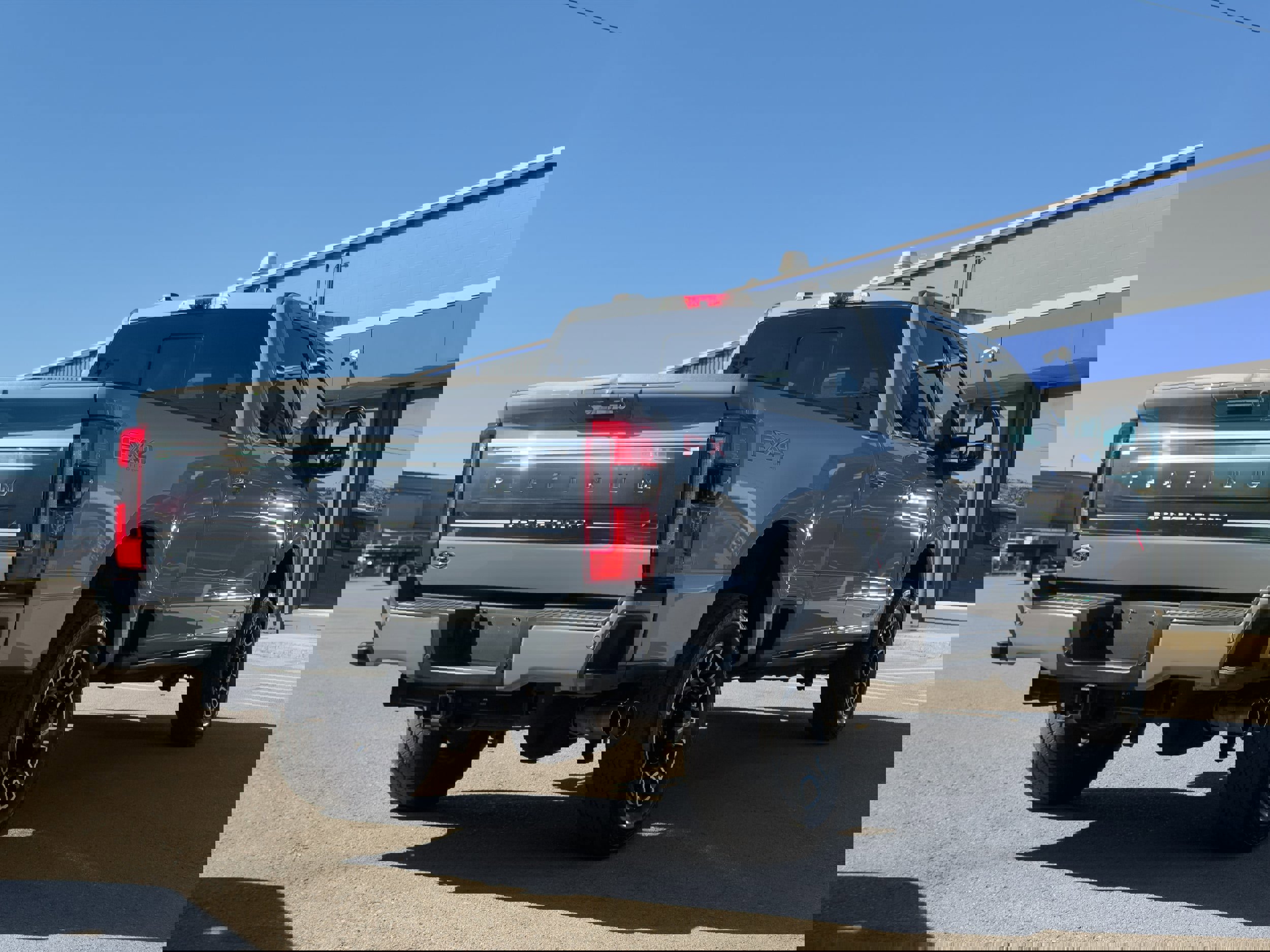 Certified 2024 Ford F350 Platinum image 5