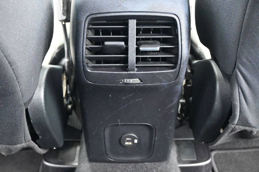 Certified 2020 Ford Escape SE FWD image 22