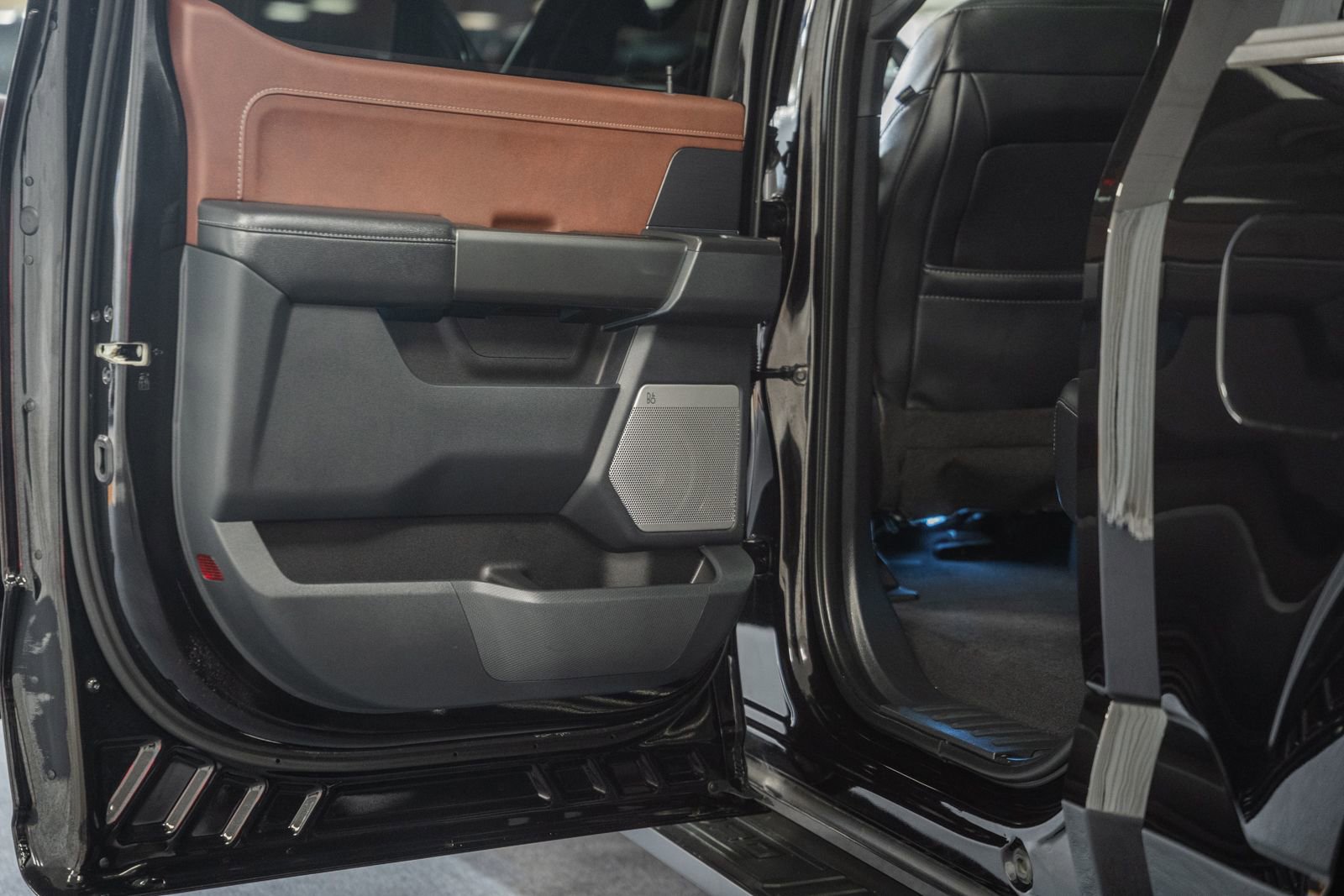 Certified 2023 Ford F150 Lariat w/ Equipment Group 502A High image 49