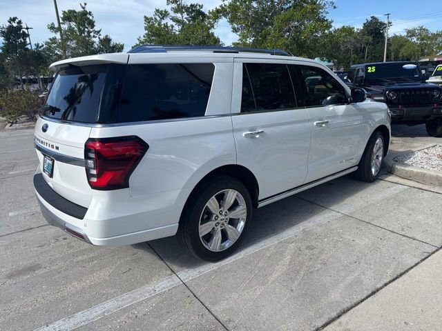 Certified 2023 Ford Expedition Platinum RWD image 3