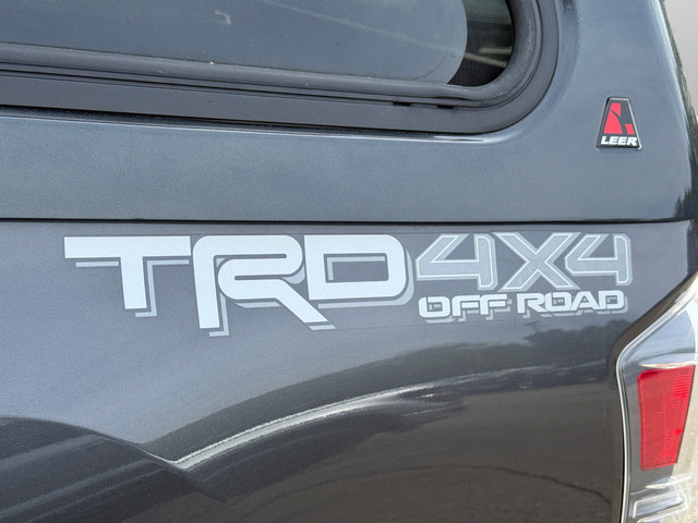 Used 2021 Toyota Tacoma TRD Off-Road AWD/4WD image 14