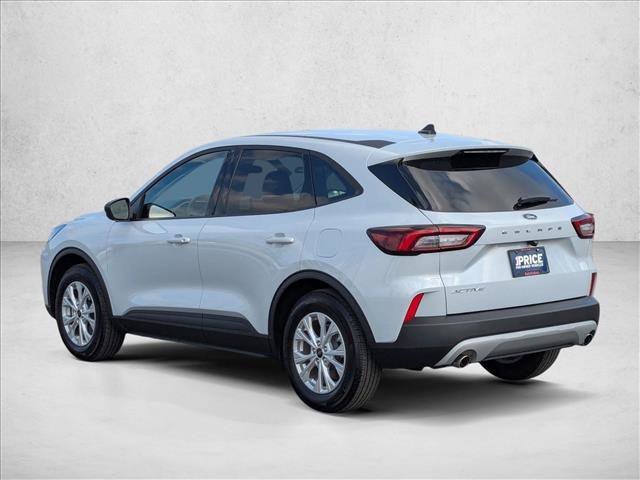 Certified 2025 Ford Escape Active image 5