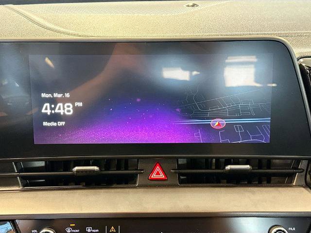 Used 2023 Kia Sportage EX image 13