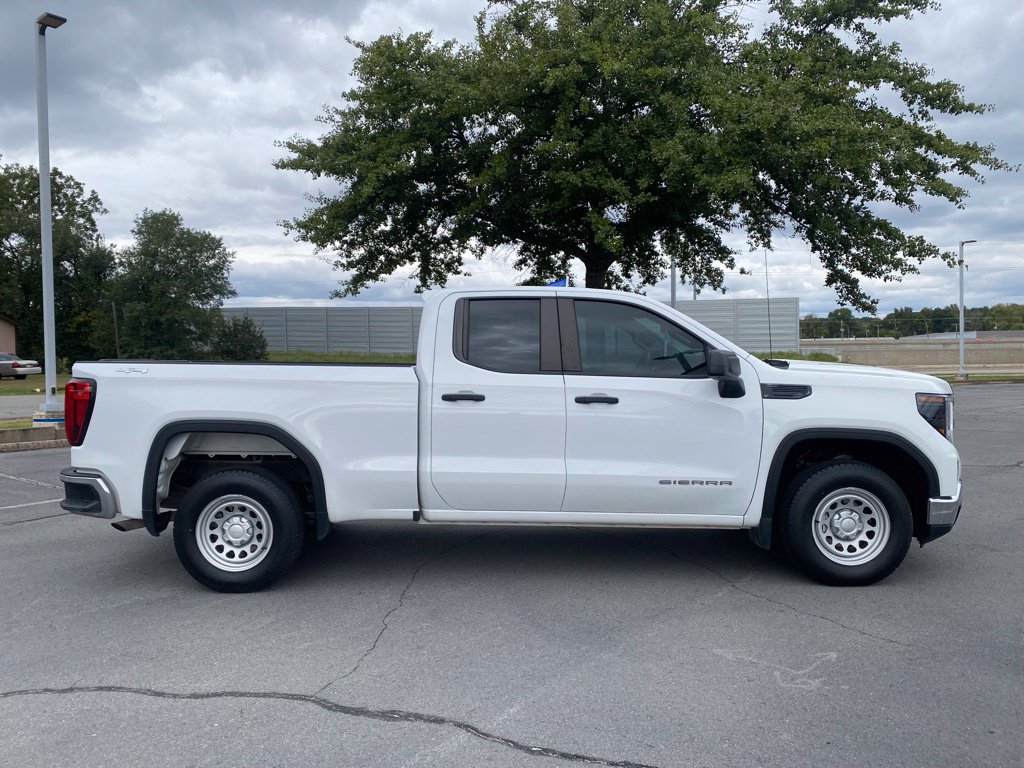 Used 2023 GMC Sierra 1500 Pro w/ Pro Value Package AWD/4WD image 8