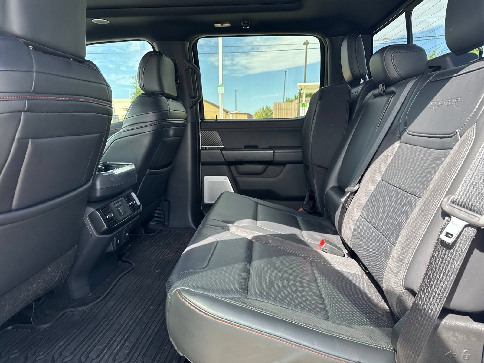 Certified 2025 Ford F150 Raptor AWD/4WD image 10