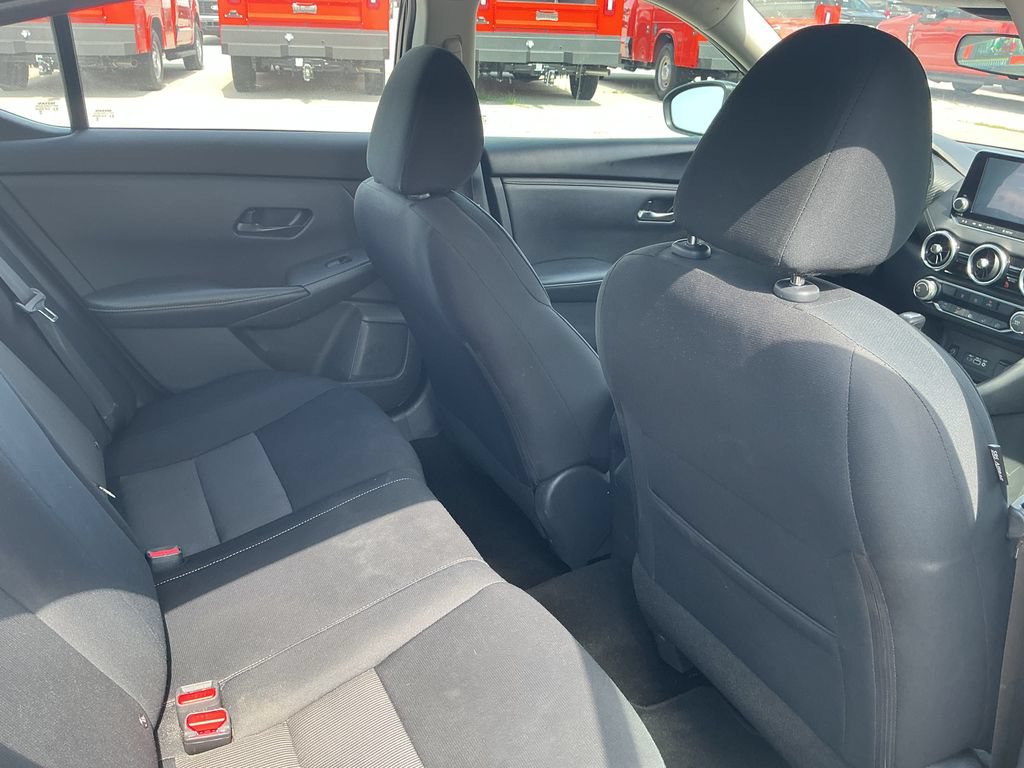 Used 2024 Nissan Sentra SV FWD image 21