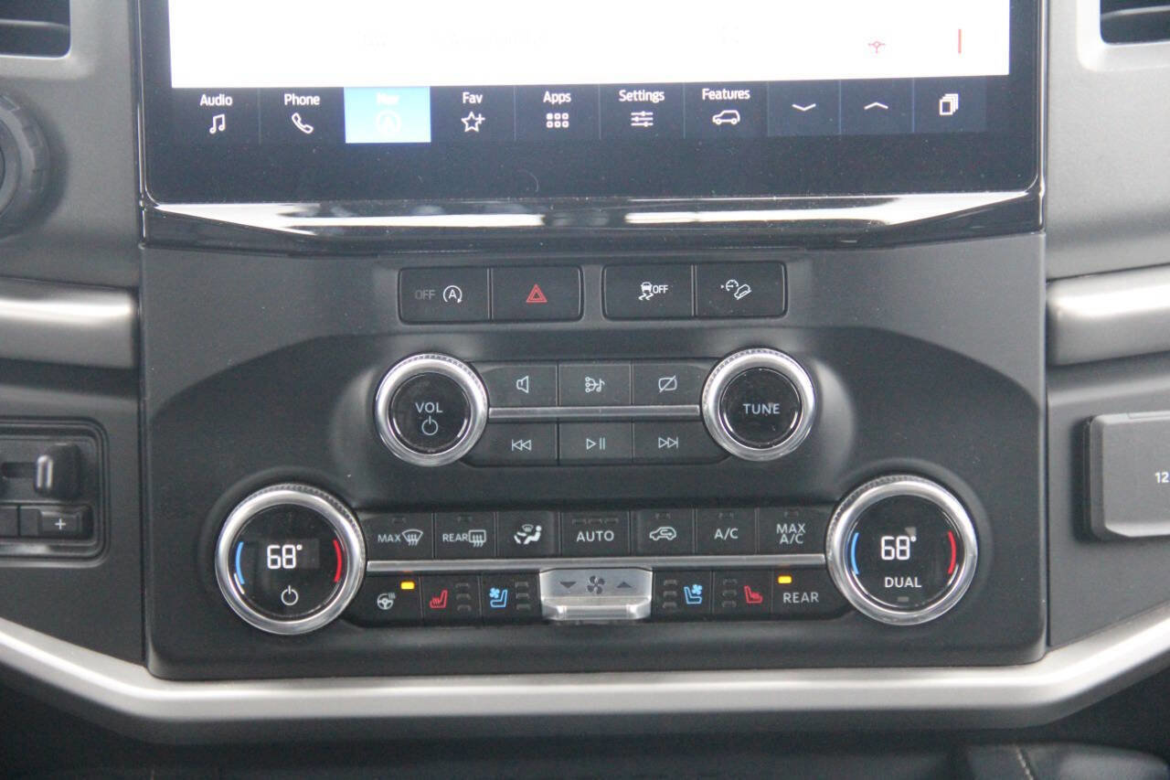 Certified 2024 Ford Expedition XLT image 20