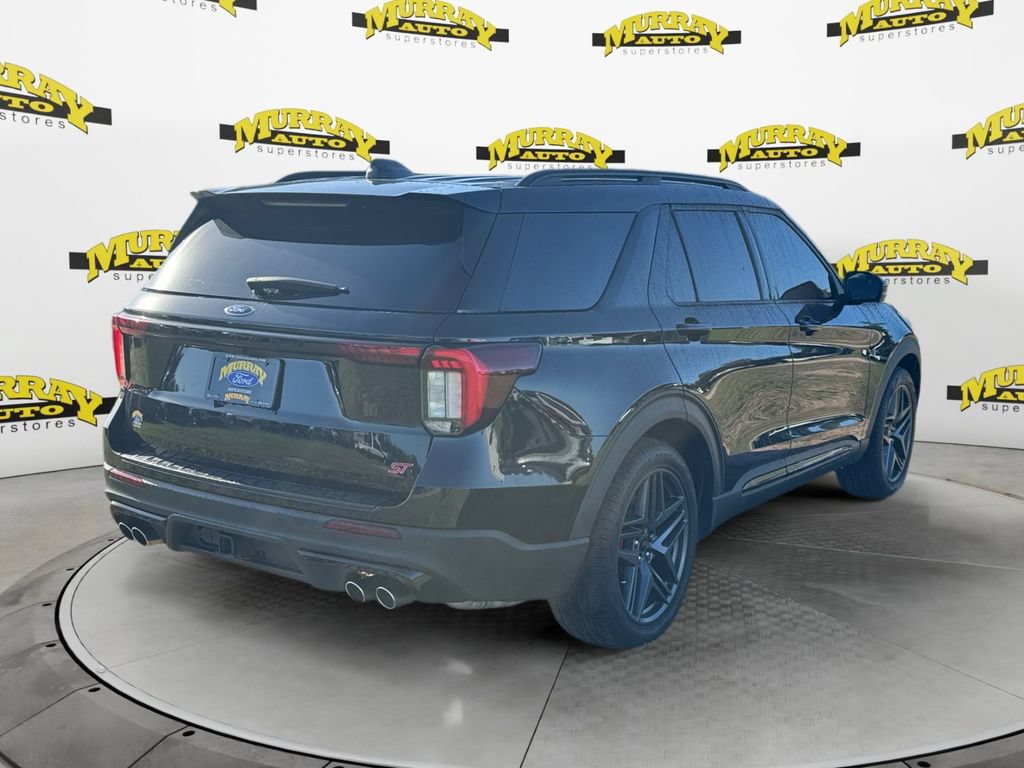 Certified 2025 Ford Explorer ST AWD/4WD image 7