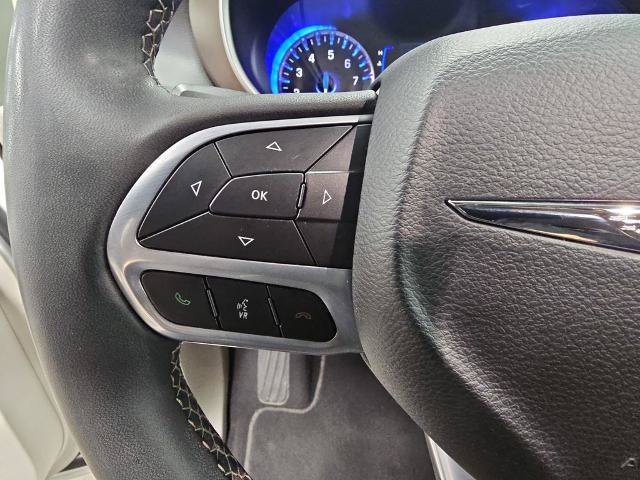 Used 2023 Chrysler Voyager LX FWD image 17
