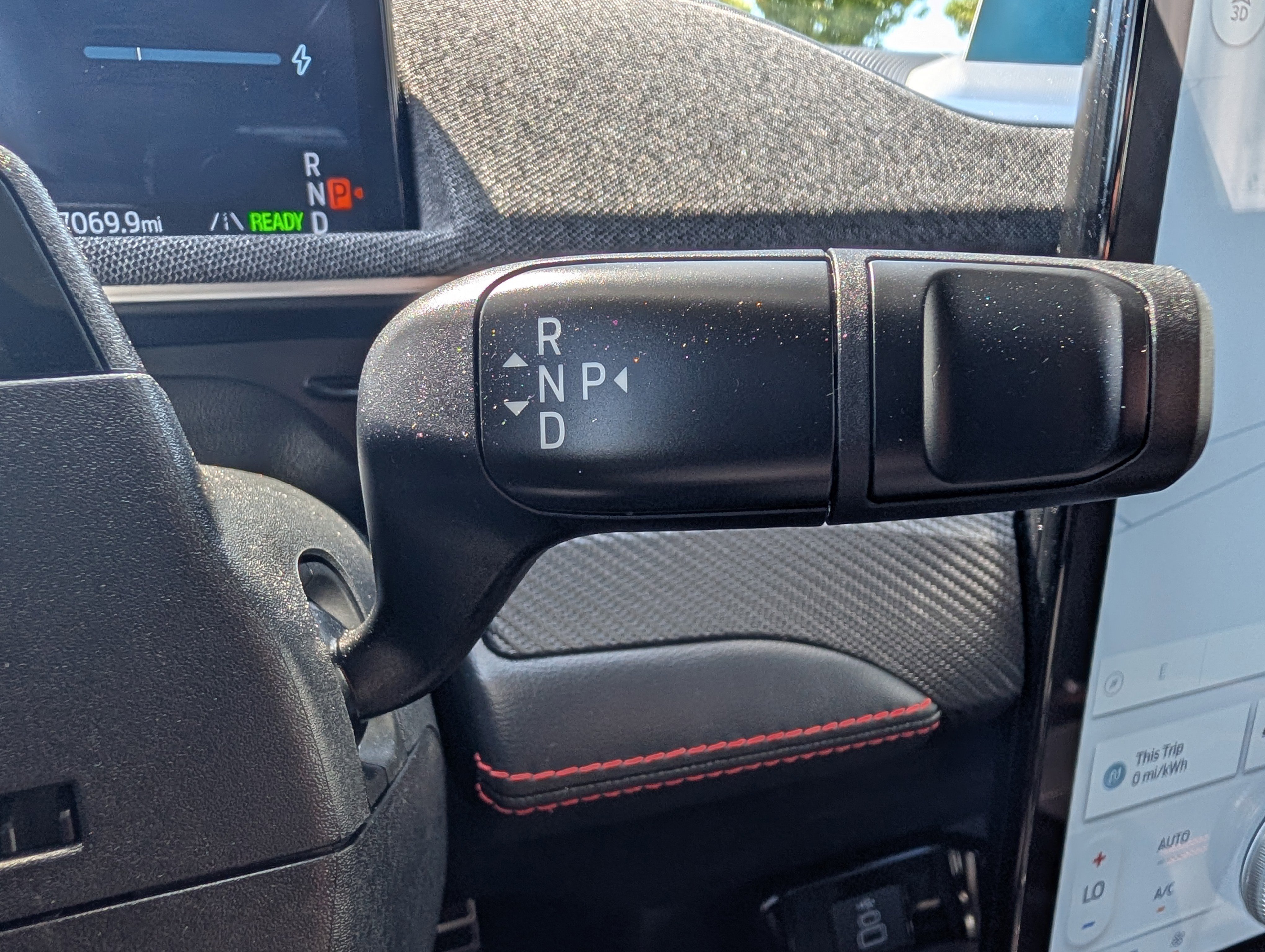 Certified 2025 Ford Mustang Mach-E Premium w/ Sport Appearance Package AWD/4WD image 29