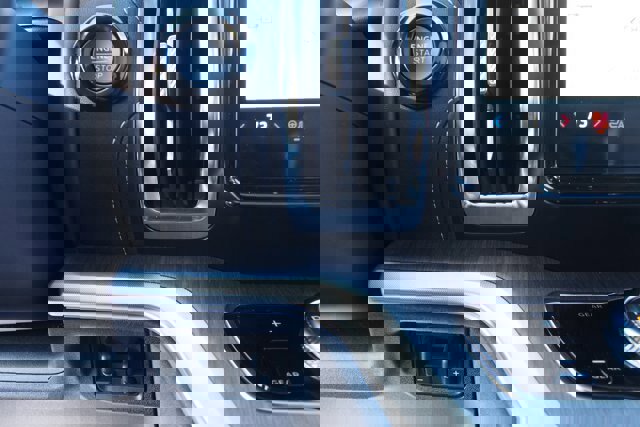 Certified 2025 Ford Expedition Max Platinum w/ Platinum Ultimate Package image 32