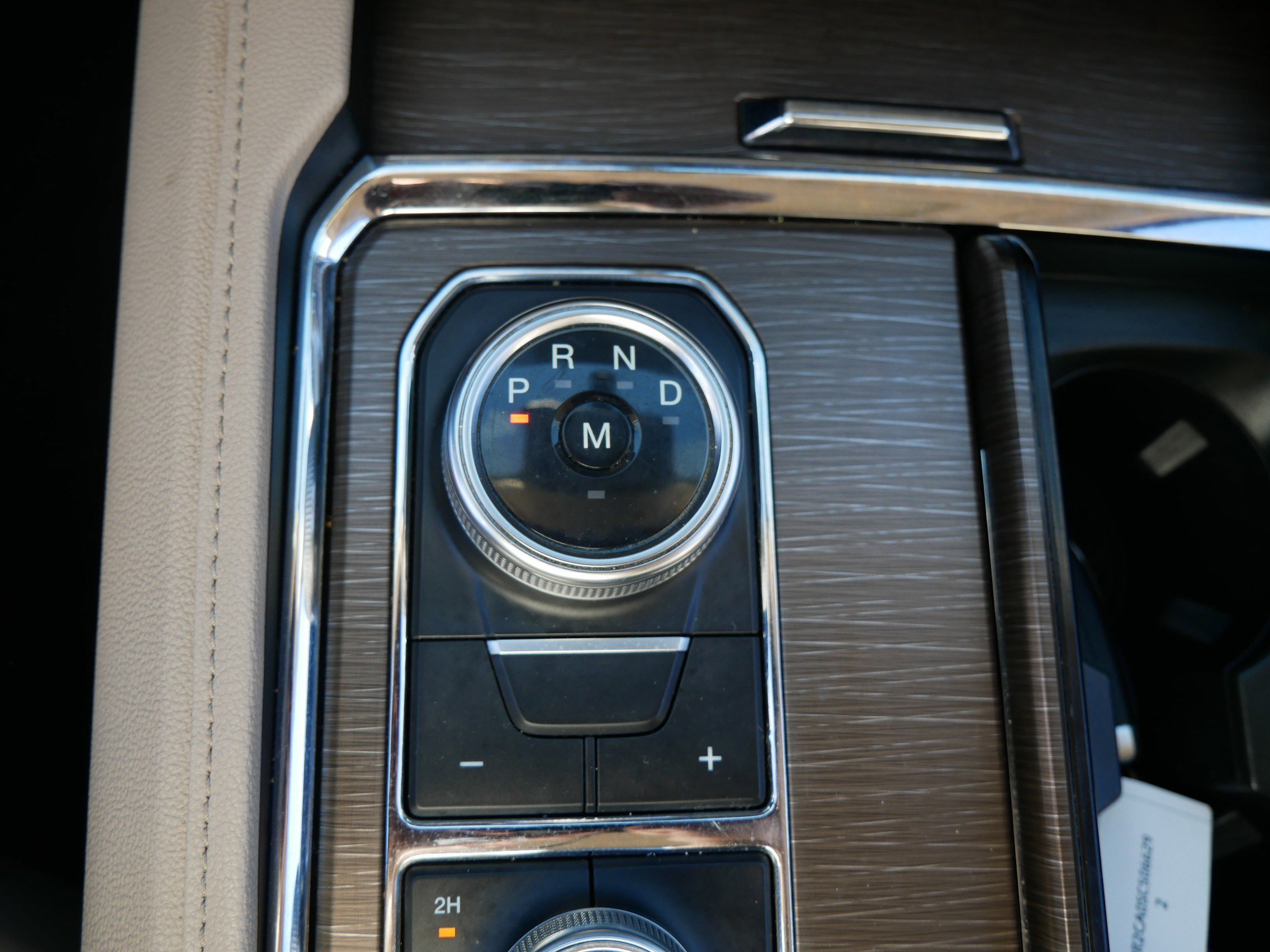 Certified 2024 Ford Expedition Limited image 24