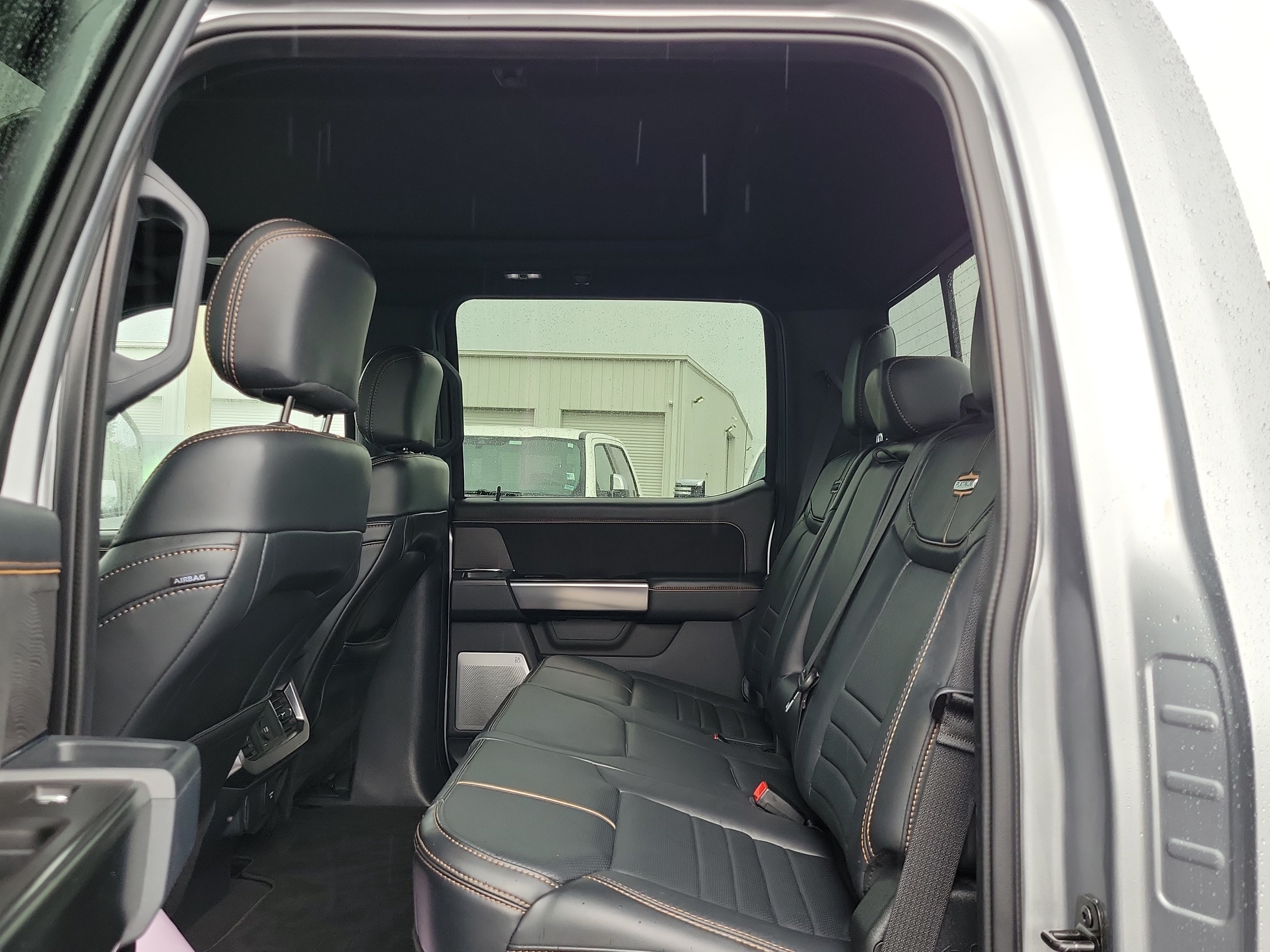 Certified 2024 Ford F250 Platinum w/ Tremor Off-Road Package AWD/4WD image 11