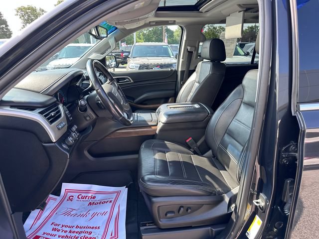 Used 2020 GMC Yukon XL Denali w/ Denali Premium Package AWD/4WD image 13