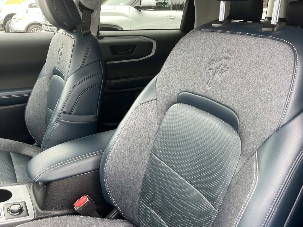 Certified 2021 Ford Bronco Sport Outer Banks AWD/4WD image 32