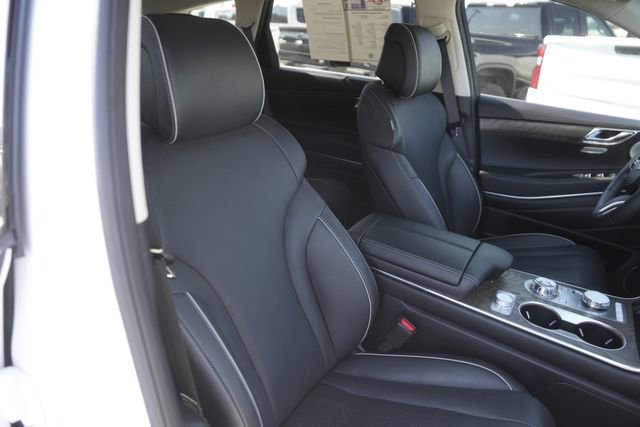 Used 2025 Genesis GV80 2.5T Prestige image 20