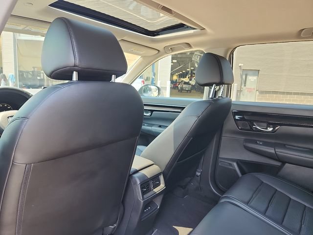 Used 2025 Honda CR-V EX-L image 24