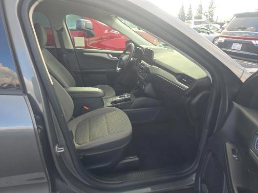 Certified 2021 Ford Escape SE w/ SE Sport Appearance Package FWD image 8