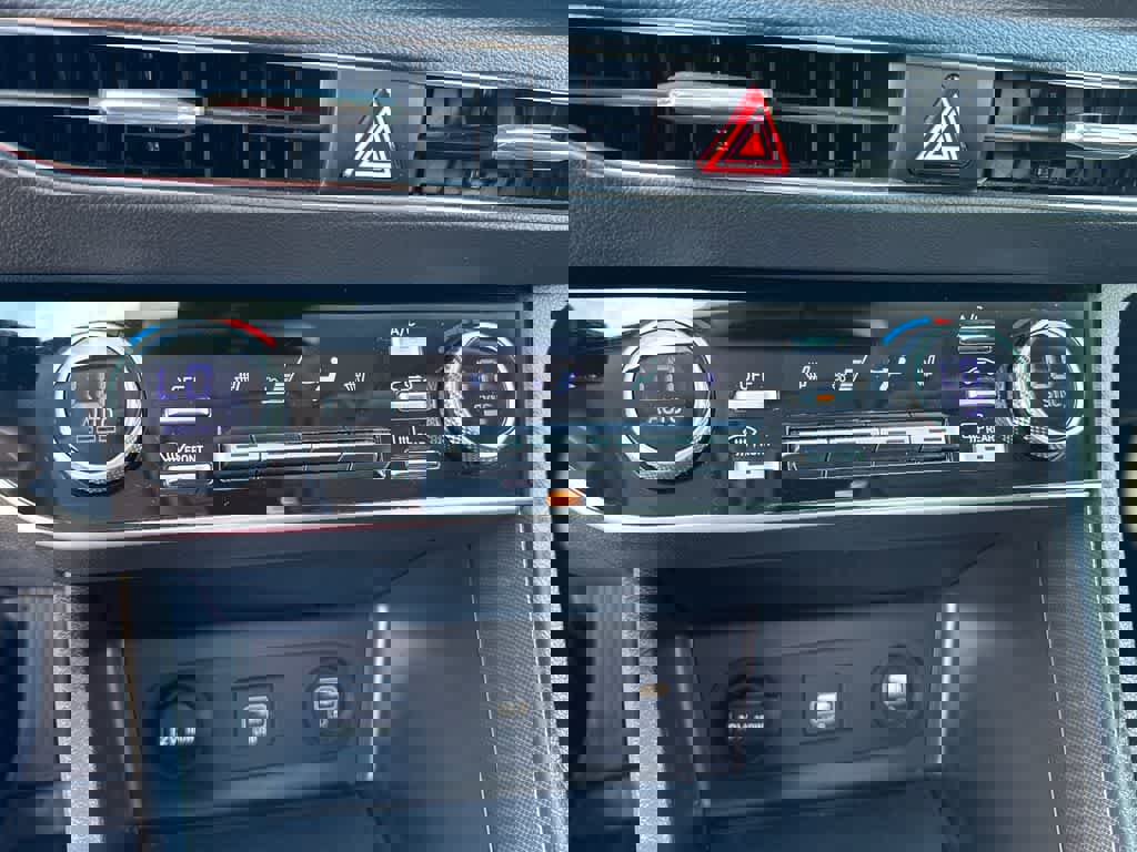 Used 2023 Hyundai Sonata SEL image 29