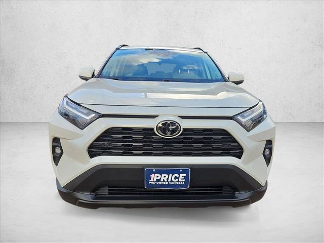 Used 2022 Toyota RAV4 XLE Premium AWD/4WD image 2