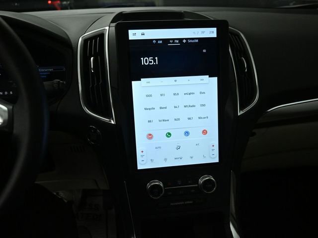 Certified 2022 Ford Edge Titanium w/ Class II Trailer Tow Package image 27