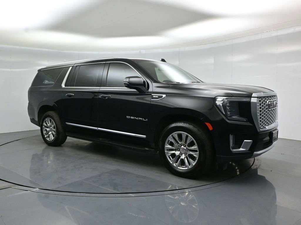 Used 2021 GMC Yukon XL Denali AWD/4WD image 24