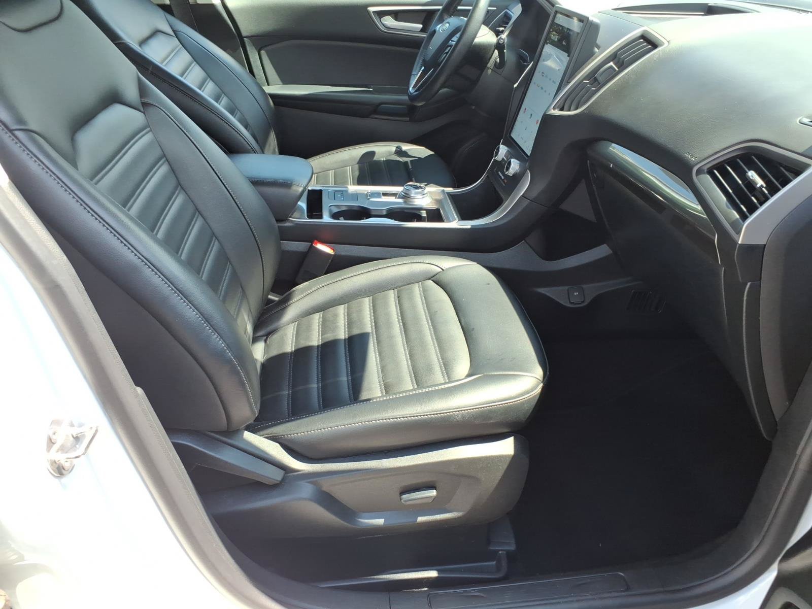 Certified 2023 Ford Edge SEL AWD/4WD image 8