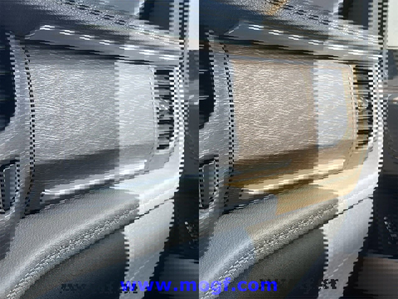 Certified 2023 Ford Expedition Limited image 12