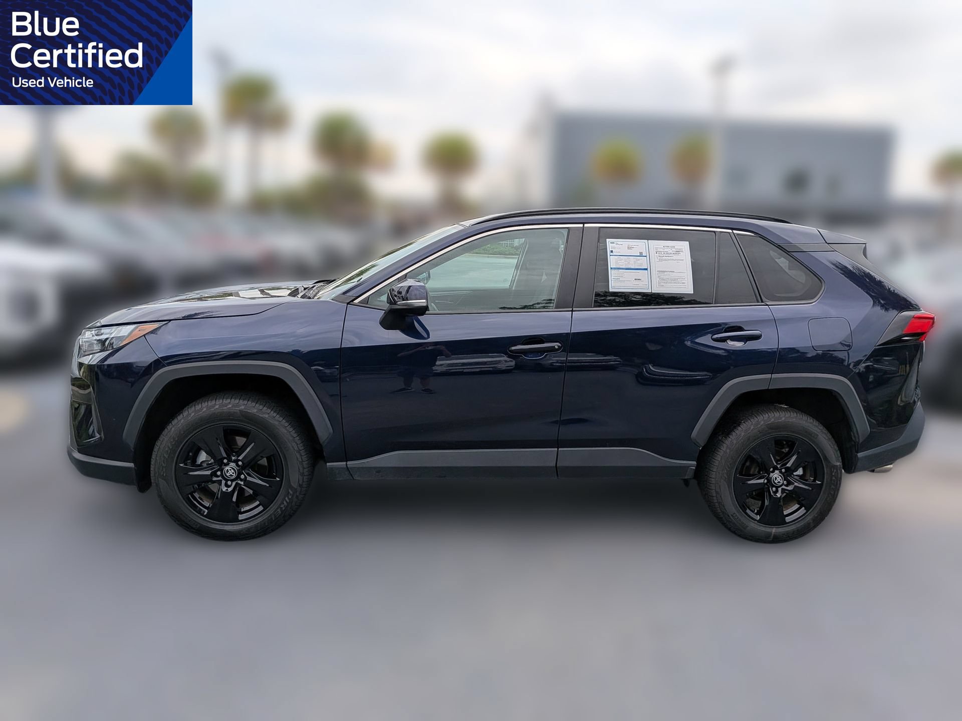 Used 2025 Toyota RAV4 XLE FWD image 8