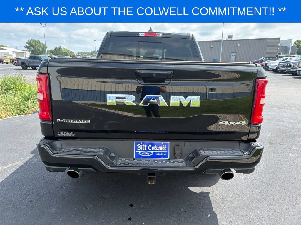 Used 2025 RAM 1500 Laramie w/ Sport Appearance Package AWD/4WD image 5