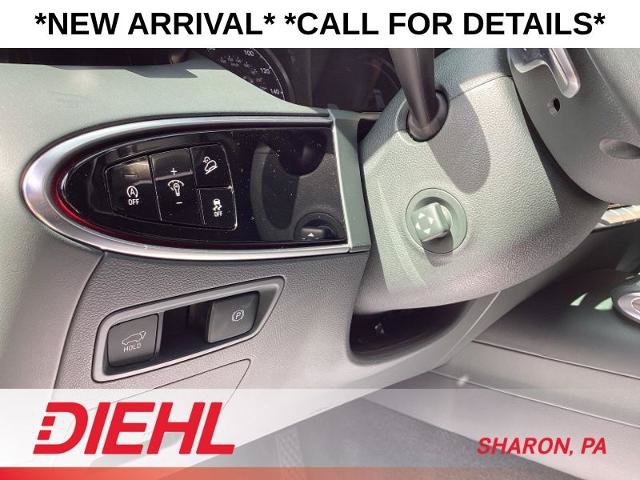 Used 2022 Genesis GV70 2.5T w/ Advanced Package AWD/4WD image 26