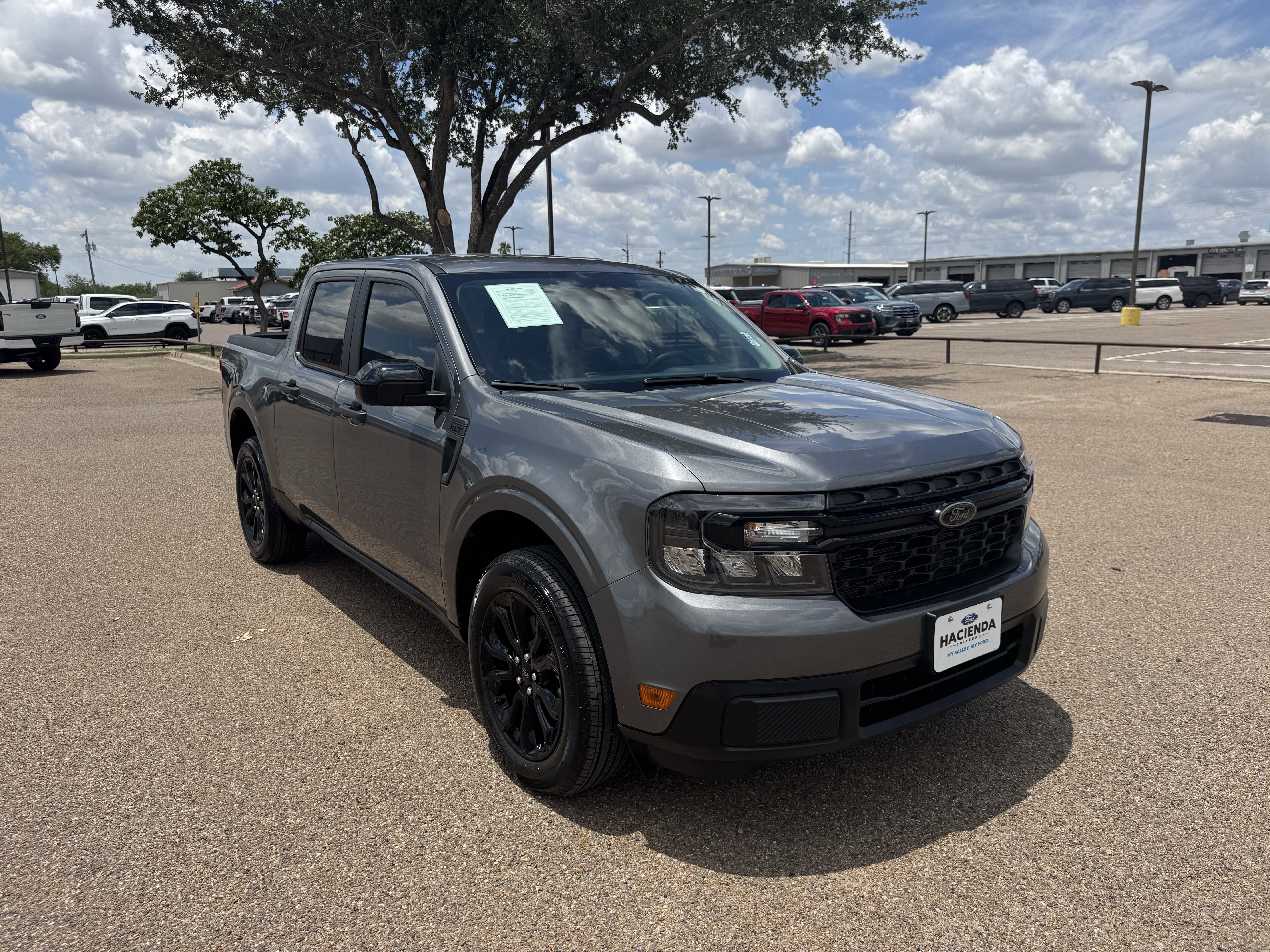 Certified 2024 Ford Maverick XLT w/ XLT Luxury Package FWD image 5