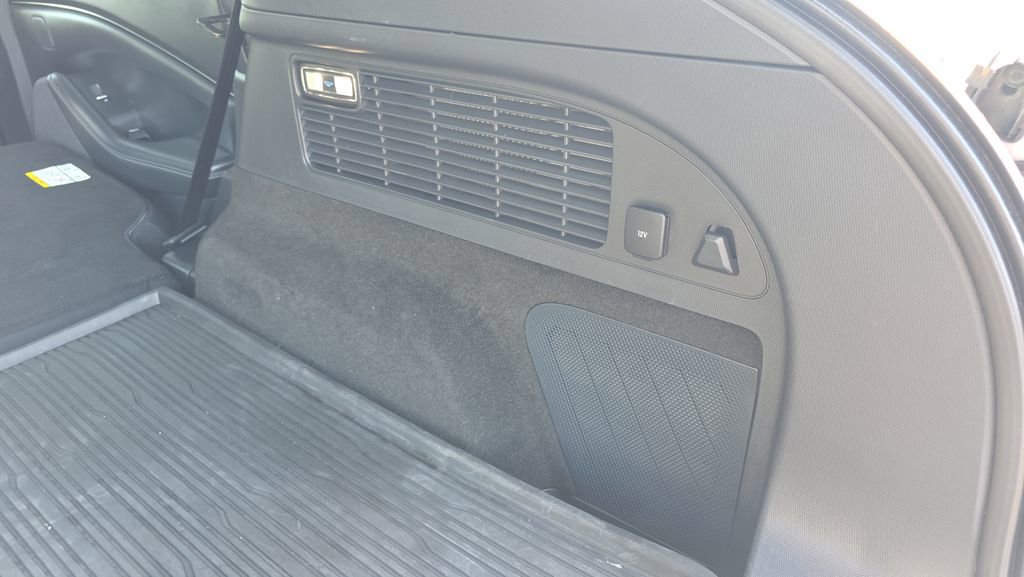 Certified 2022 Ford Mustang Mach-E Premium image 14