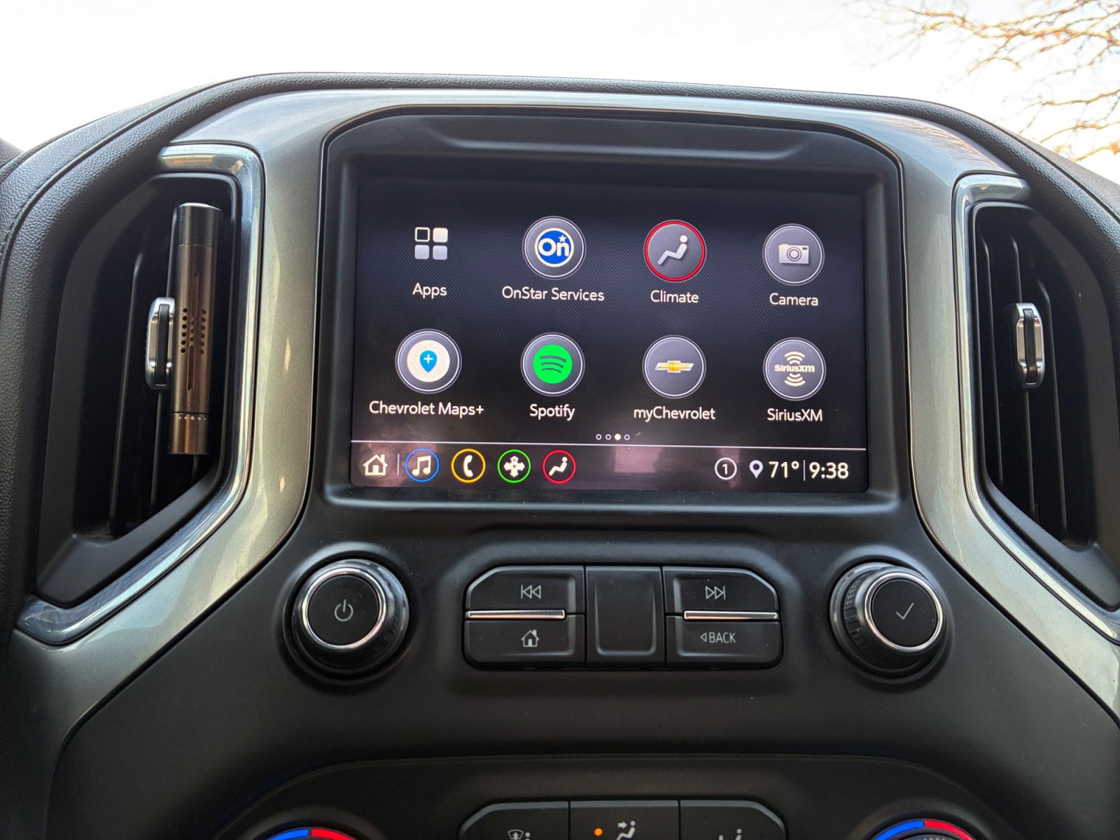 Used 2020 Chevrolet Silverado 1500 LT w/ All-Star Edition image 27