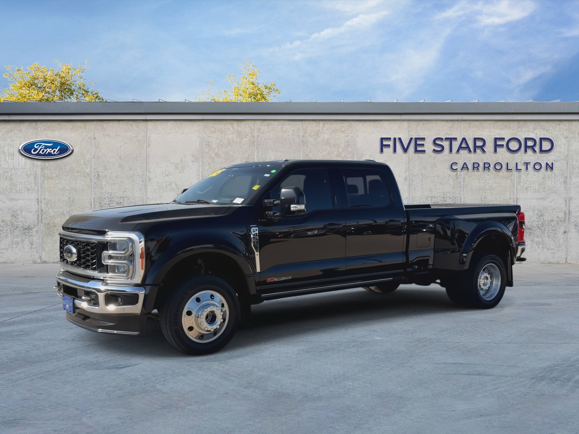 Certified 2023 Ford F450 Lariat w/ Lariat Ultimate Package AWD/4WD image 4