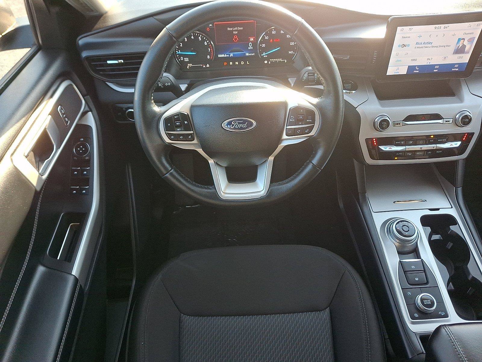 Certified 2023 Ford Explorer XLT AWD/4WD image 13