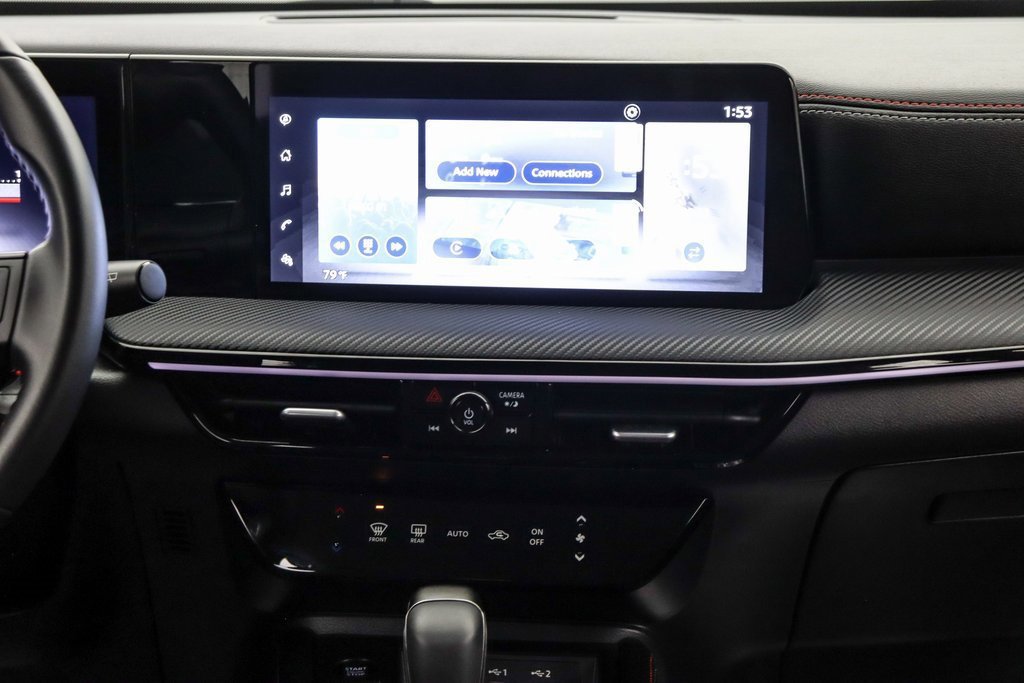 Used 2025 Nissan Kicks SR image 15