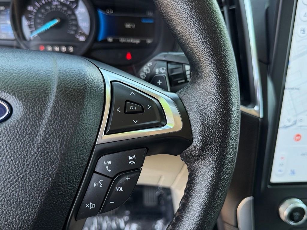 Certified 2022 Ford Edge Titanium w/ Equipment Group 301A image 22